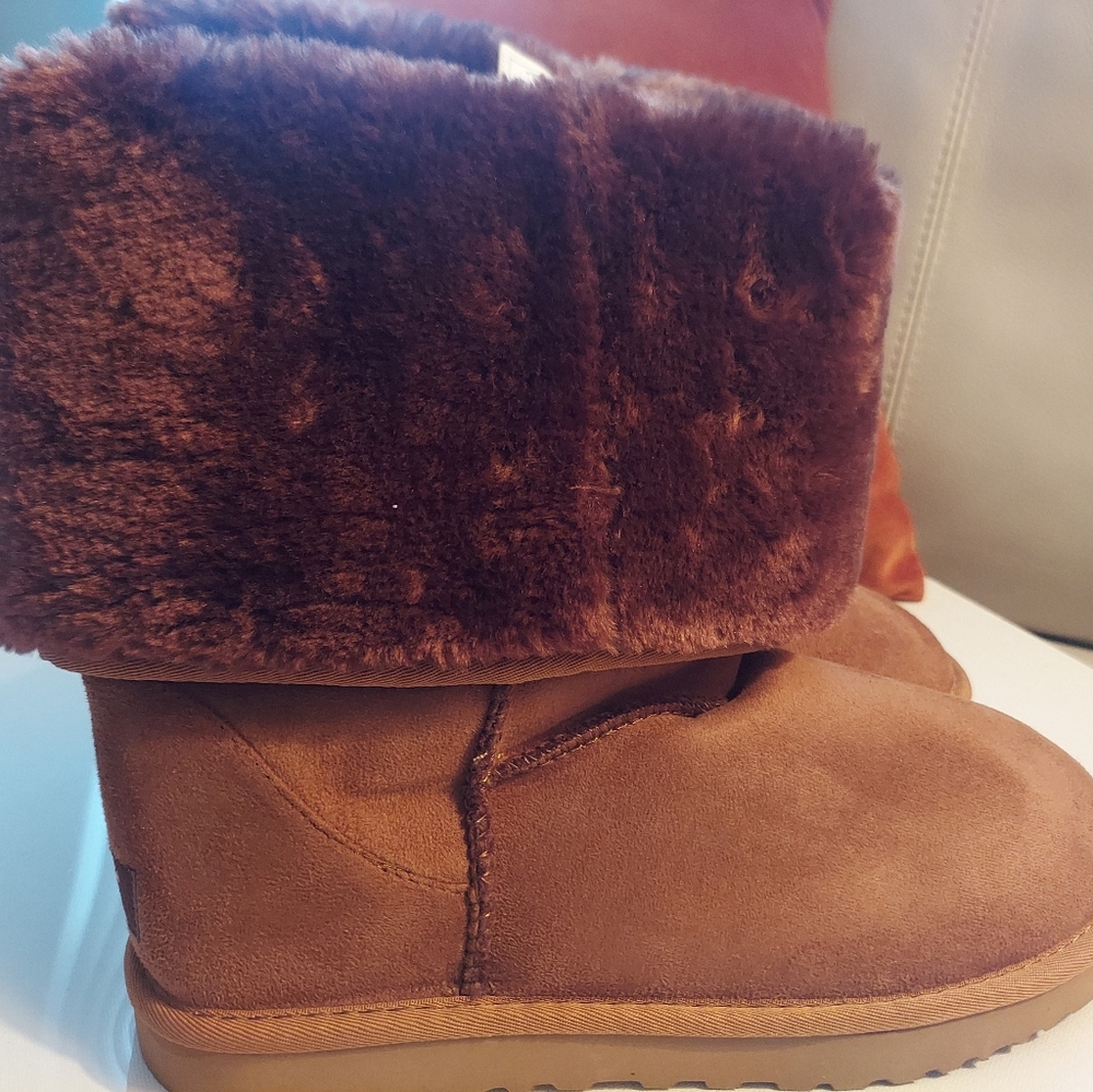 UGG (faux)style boots - Picture 3 of 5